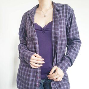 Vintage Y2K Via Cortesa comfy & soft purple and white plaid button-up shirt
